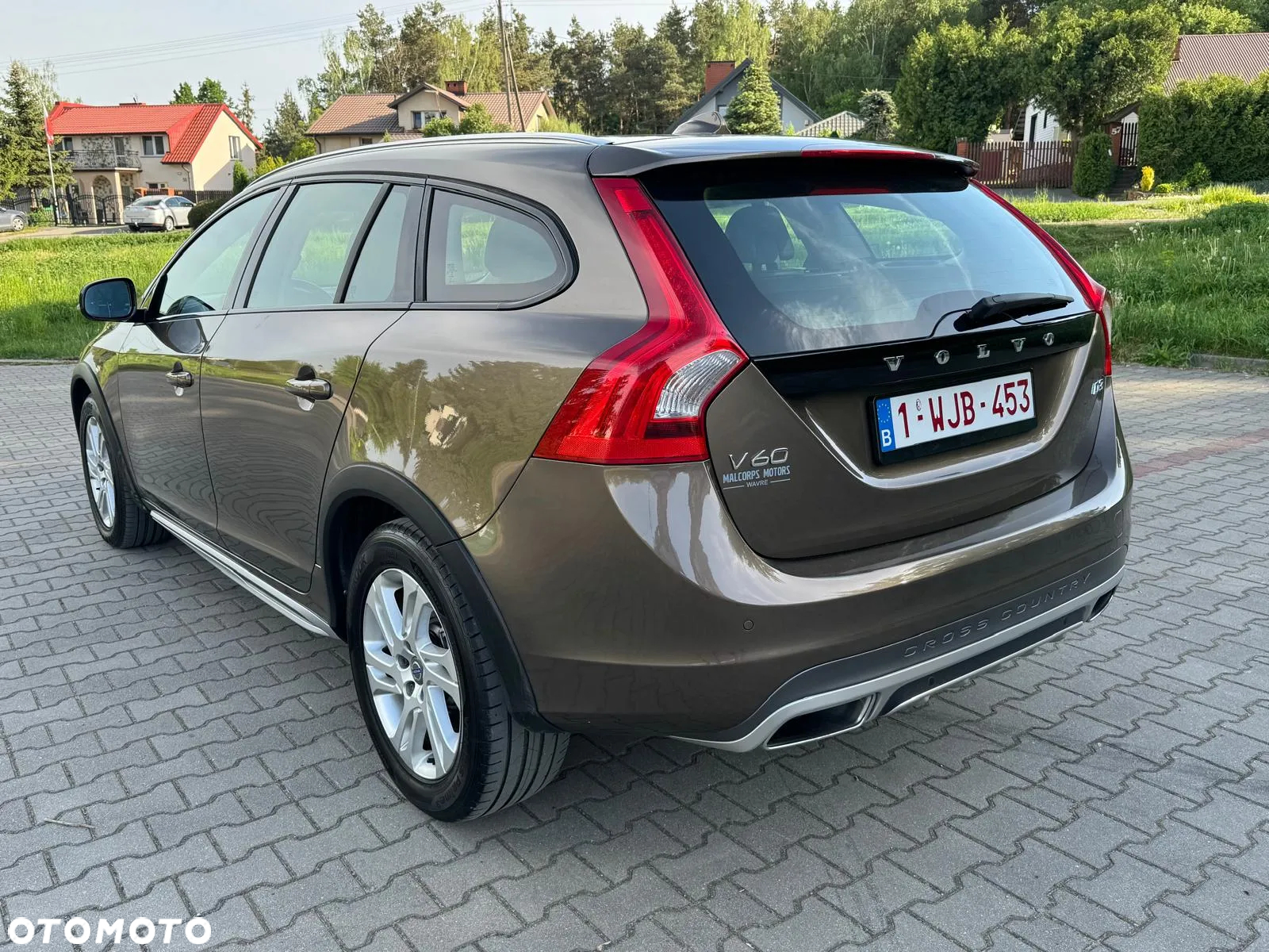 Volvo V60 Cross Country D3 Momentum - 10