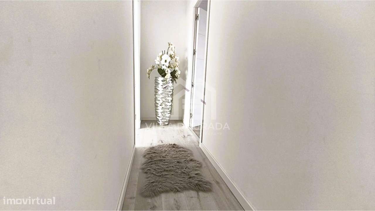 Moradia renovada T2 em Valbom-12