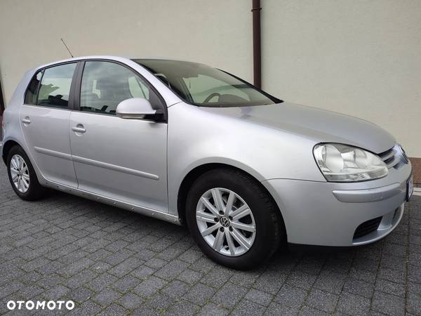 Volkswagen Golf - 7