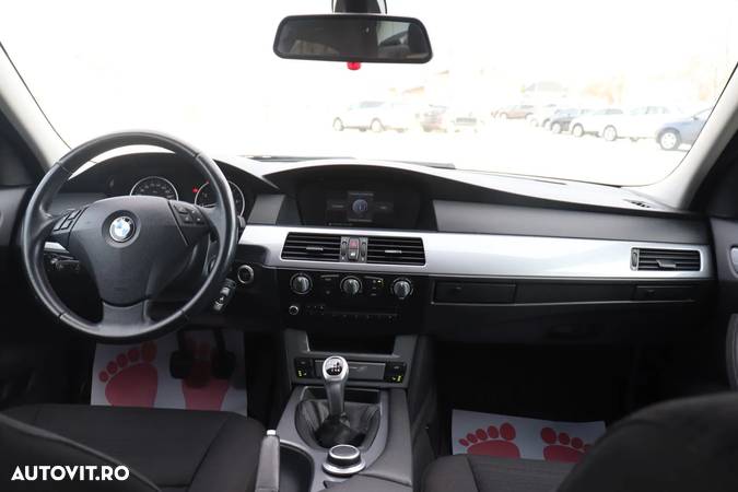 BMW Seria 5 520i - 9