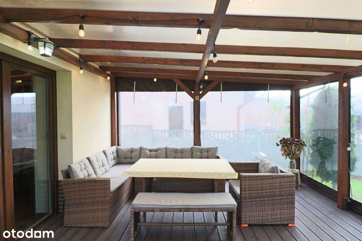 Komfortowy dom jednorodzinny w Strzeszowie-17