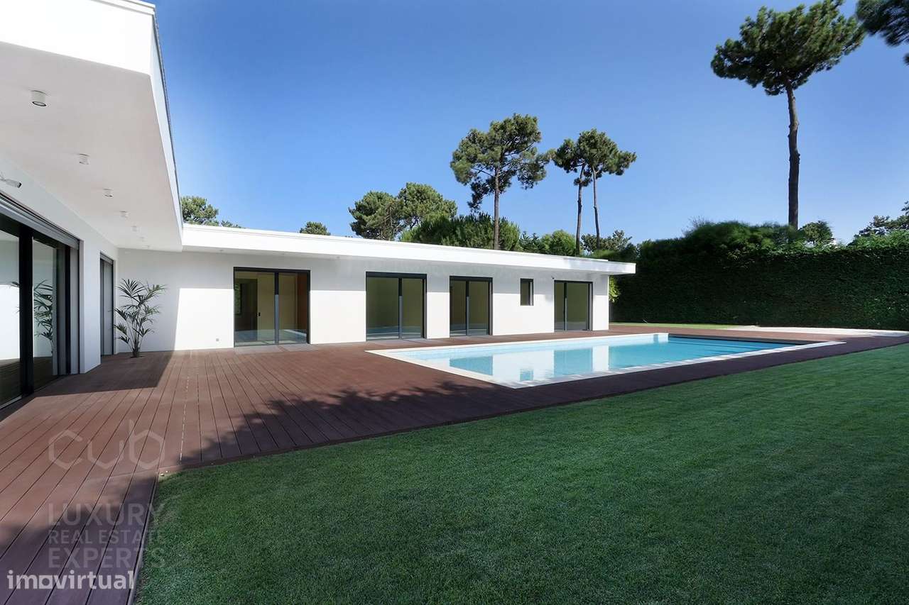 Moradia de Luxo T5 com Piscina na Herdade da Aroeira | Condomínio Priv-58