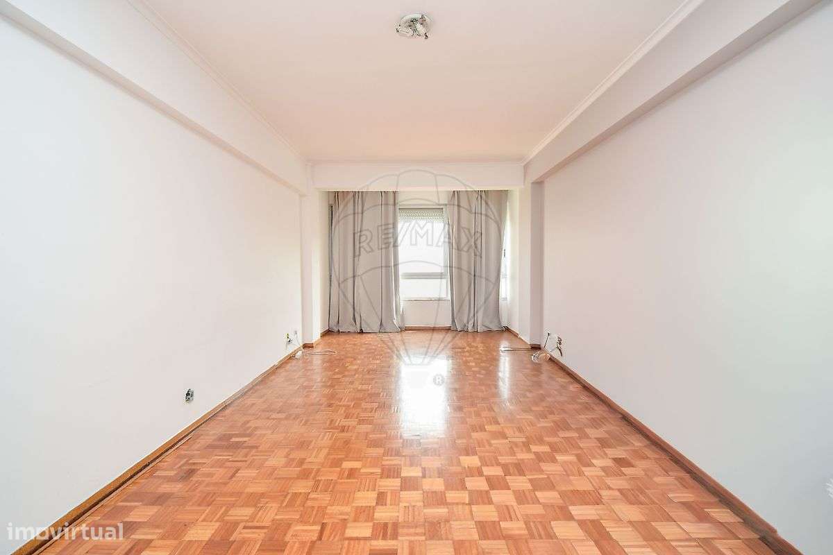 Apartamento T4 para arrendamento - Grande imagem: 2/27