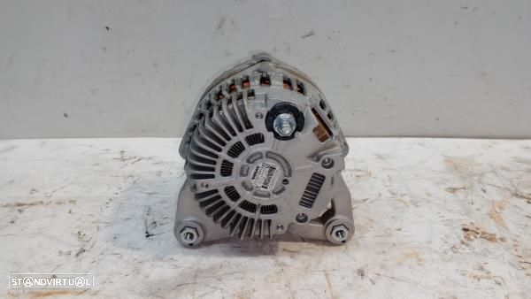 Alternador Nissan Juke (F15) - 3