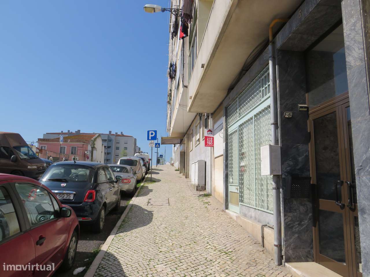 Apartamento T2 situado na pitoresca zona da Ajuda-11