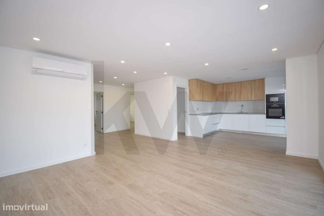 Apartamento T3 Novo a Estrear para Arrendamento - Ramada, Odivelas - Grande imagem: 3/17