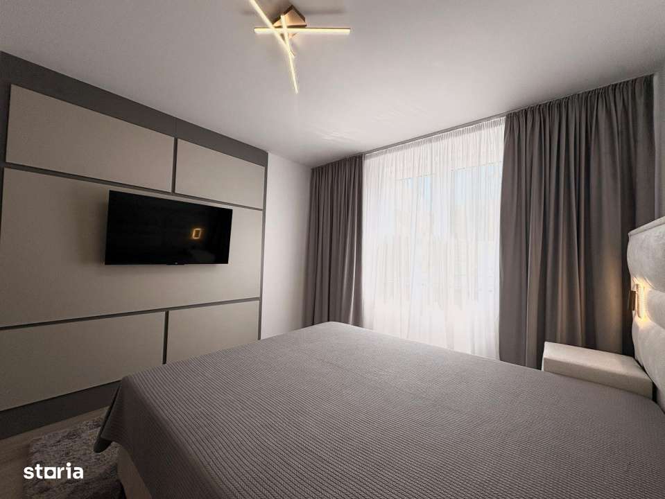 Apartament cui trei camere, regim vila, zona Tractorul - Imagine principală: 2/14