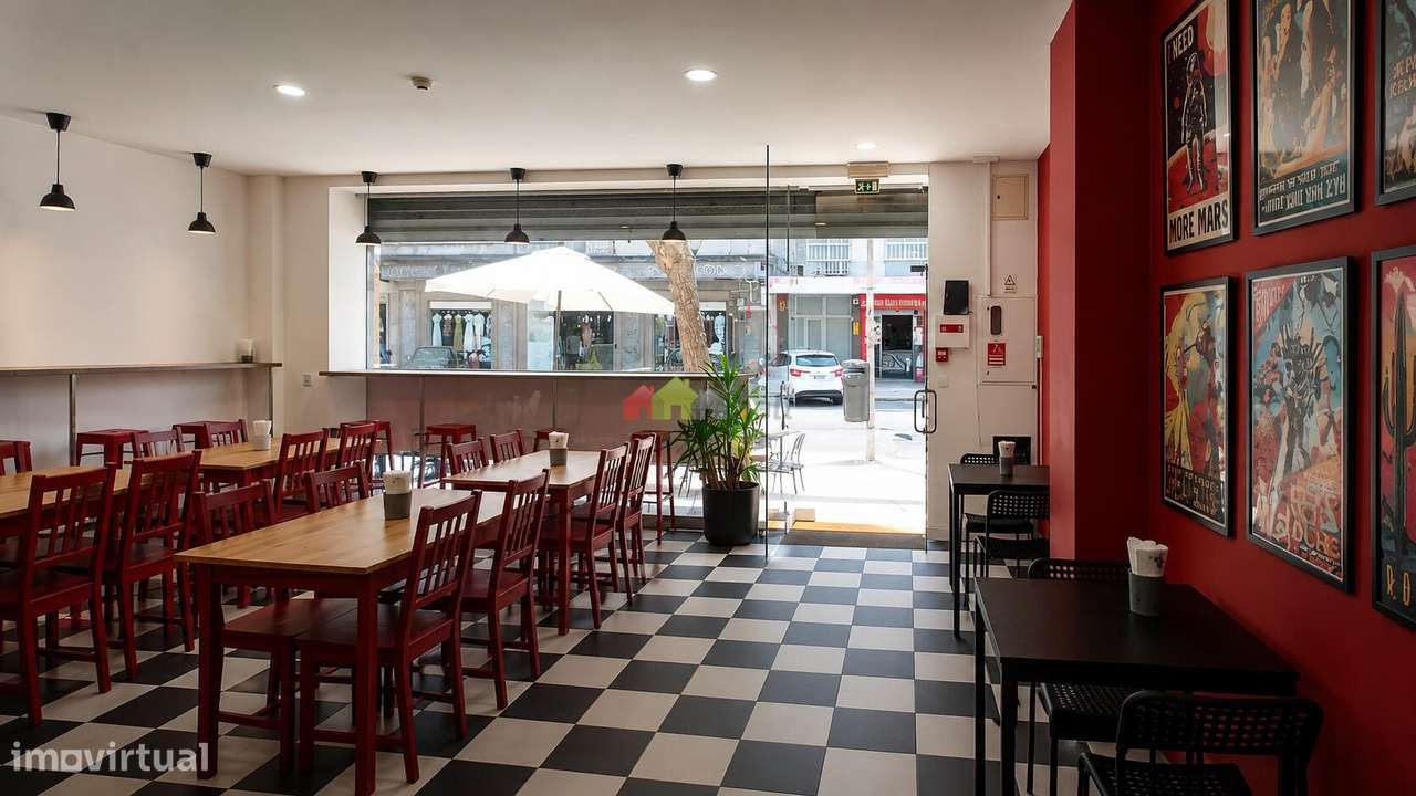 Trespasse em Setúbal: Negócio Pronto a Faturar (Zona Premium)-0
