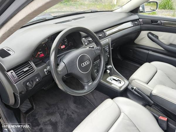 Audi RS6 Avant 4.2 V8 Tiptronic - 17