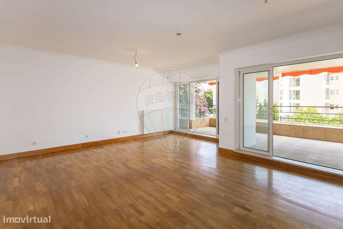 Apartamento T3 para arrendamento - Grande imagem: 4/34