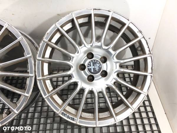 FELGI ALUMINIOWE KOMPLET 17 7.5J 5X98 ET38 ŚRODEK CENTR. 58 ALFA ROMEO - 2