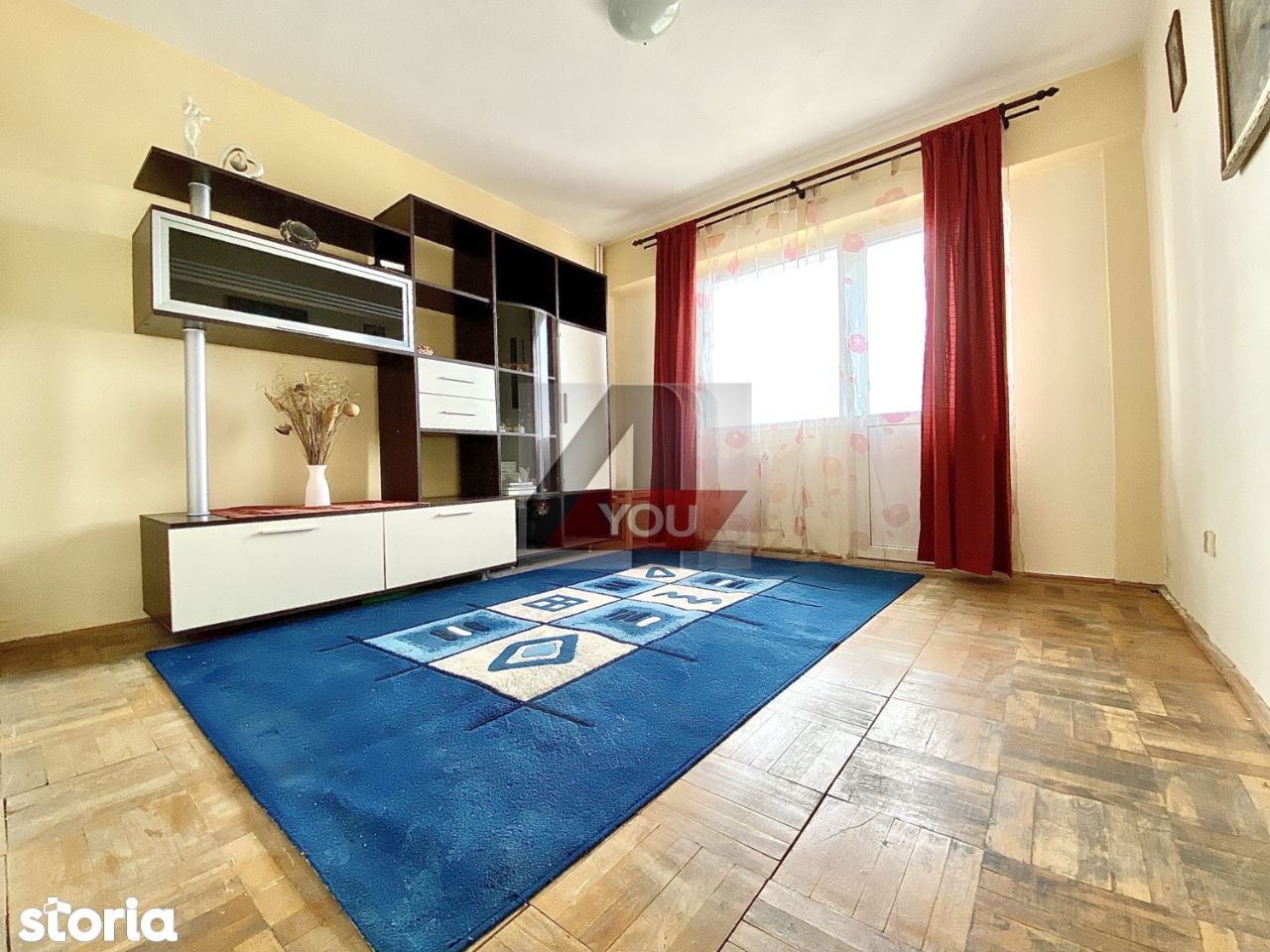Apartament 3 camere, zona Vlaicu, decomandat, 2 balcoane