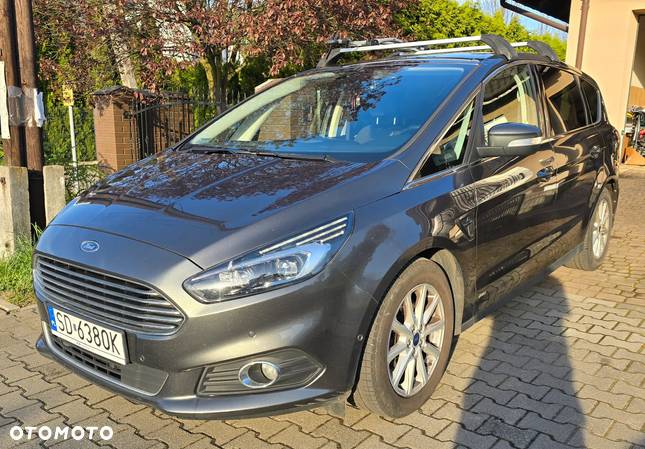 Ford S-Max 2.0 TDCi 4WD Titanium PowerShift - 6