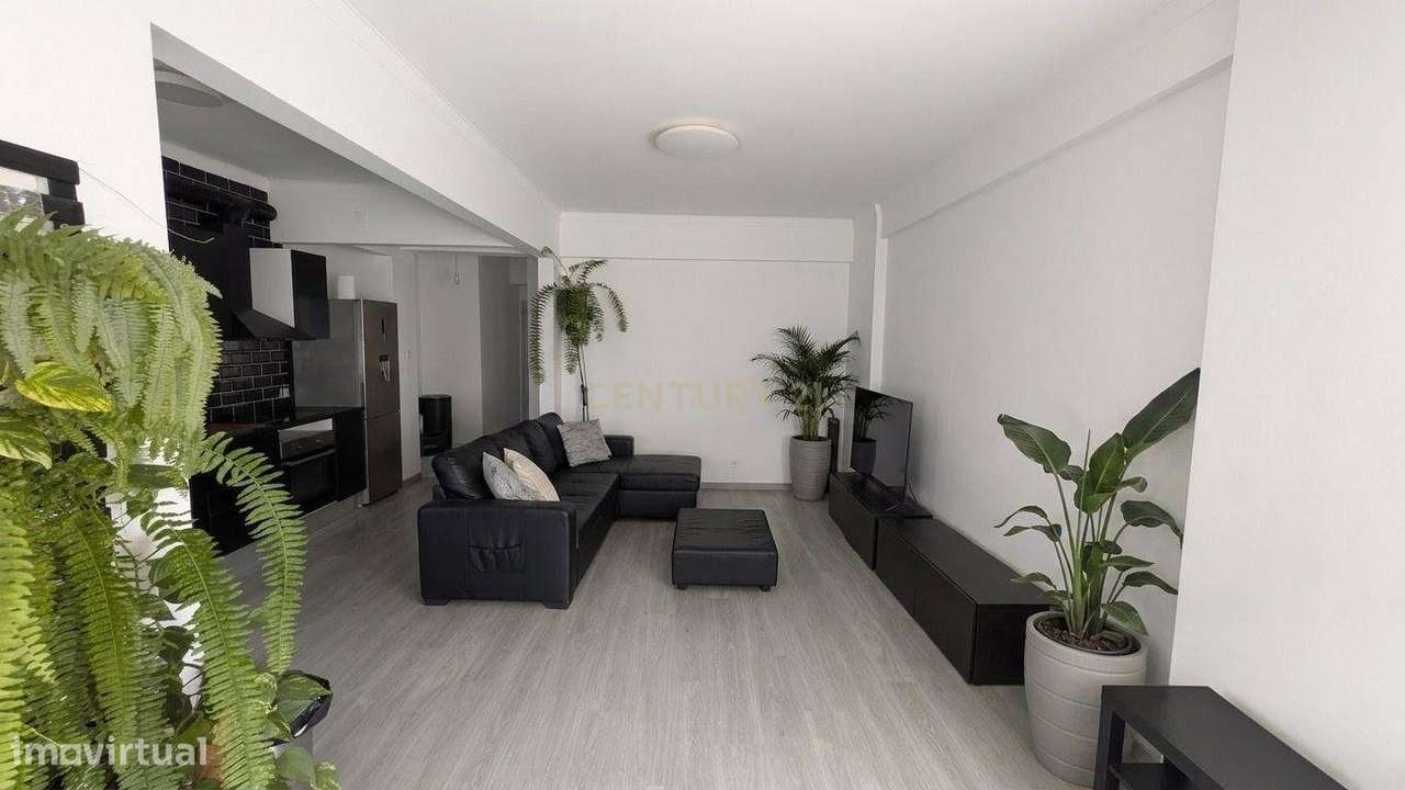 Apartamento Renovado T1 em Vila Franca de Xira, Lisboa