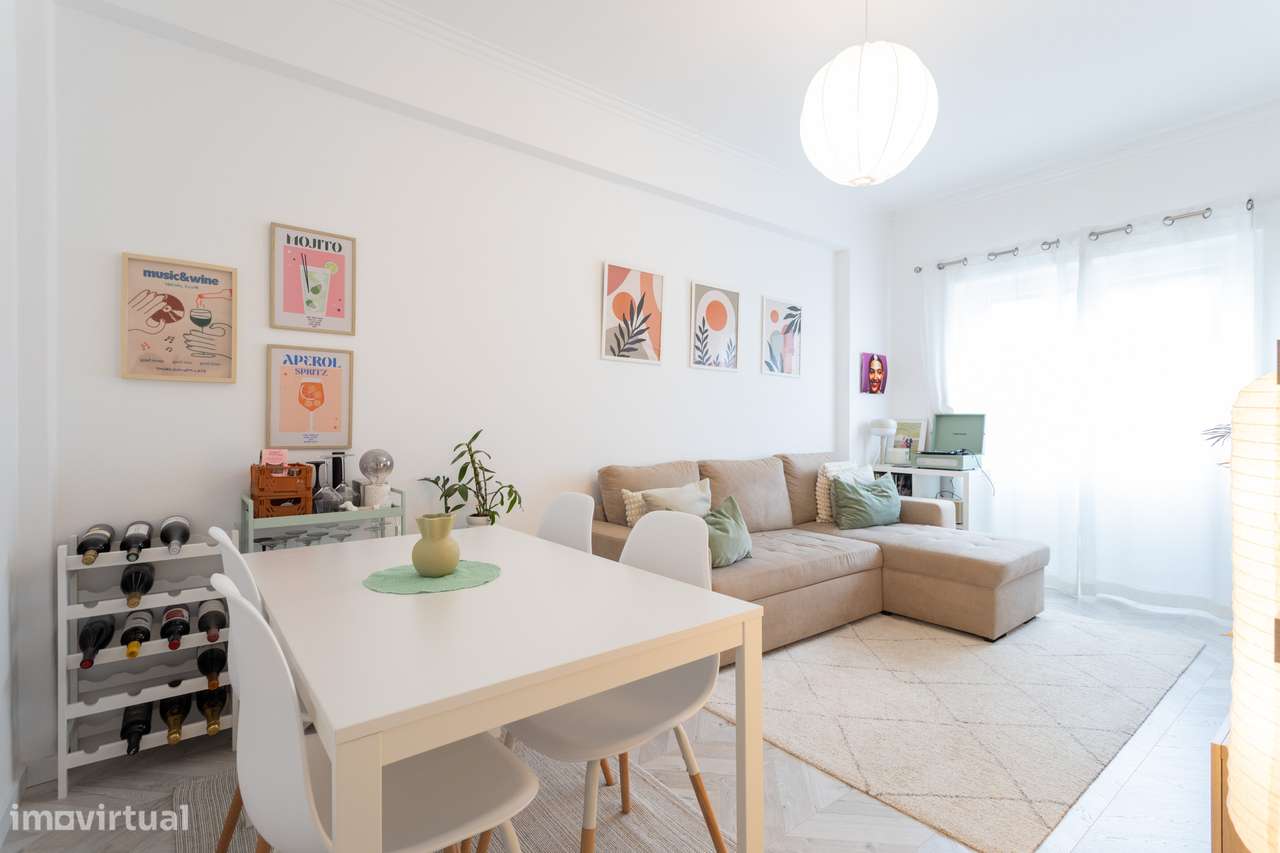 APARTAMENTO T2 EM MASSAMÁ-0