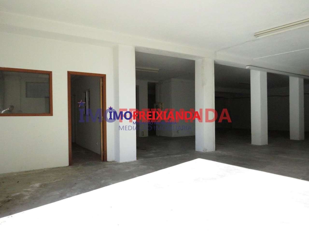 Armazém em Ourém - Grande imagem: 3/11