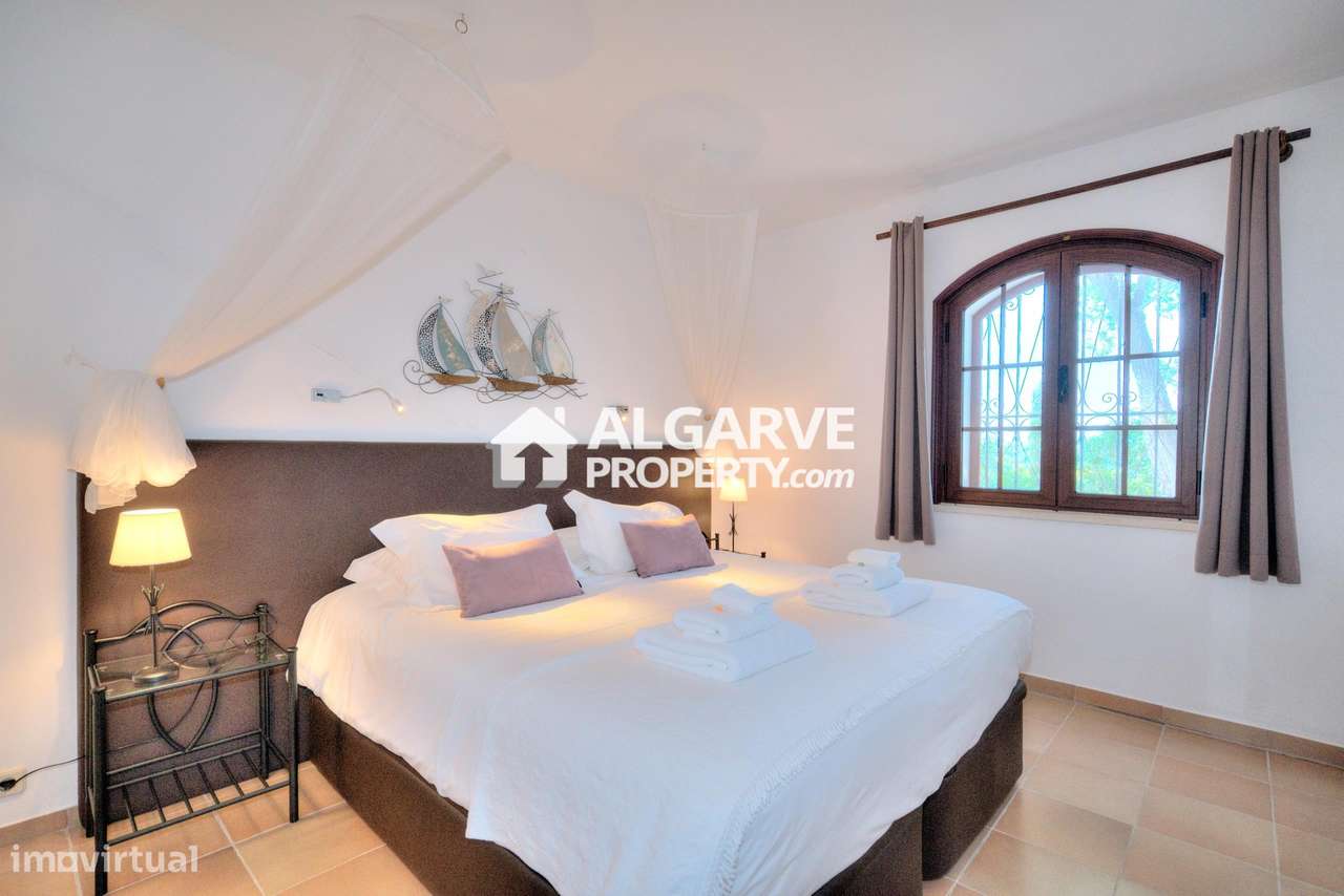 Encantadora Moradia de 7 Quartos com Negócio de Hospitalidade em Expan - Grande imagem: 4/43