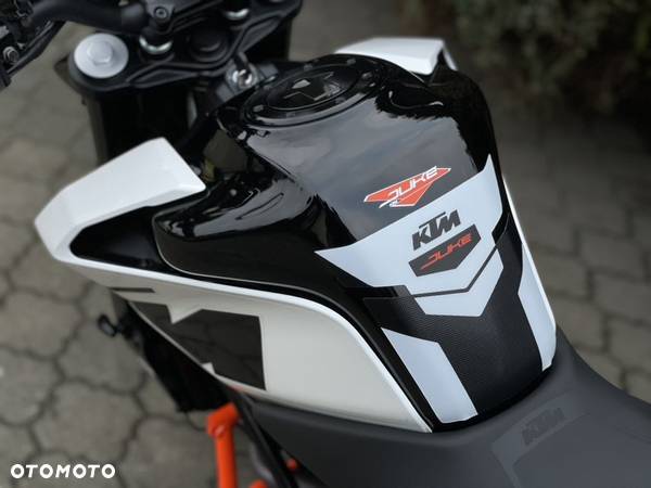 KTM Duke - 32