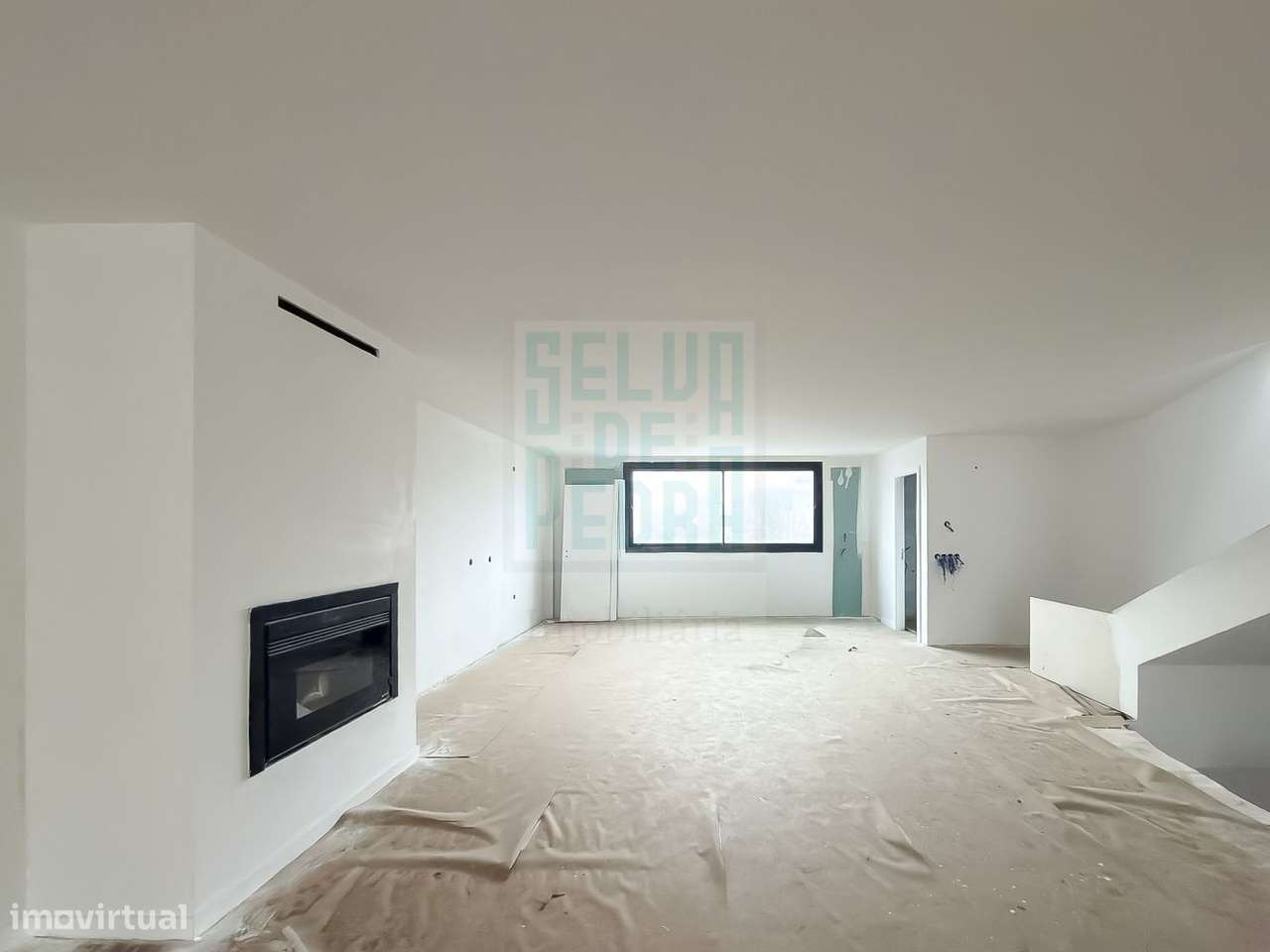 Moradia de 3 frentes V4 Famalicão-10