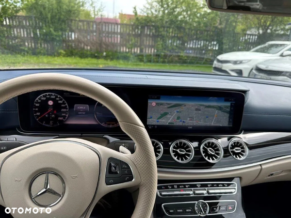 Mercedes-Benz Klasa E 400 Coupe 4-Matic 9G-TRONIC - 13