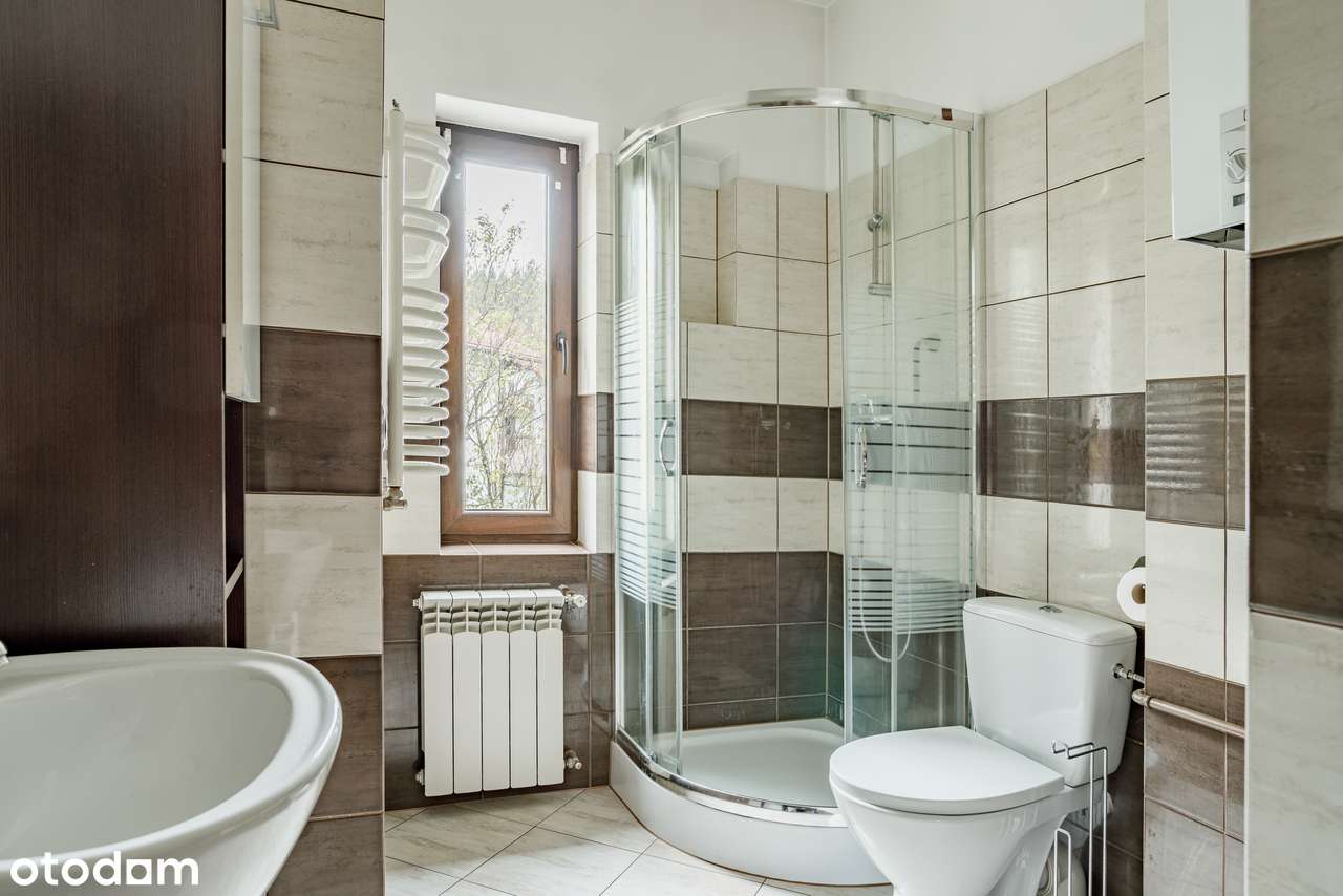 Duży dom z potencjałem pod górami - Brenna - do zamieszkania.-7