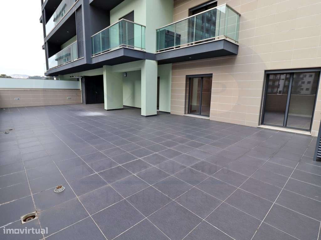 T4 CONSTRUÇÃO NOVA com terraço e garagem em Colinas do Cruzeiro - O...-14