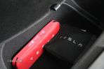 Tesla Model Y Long Range Dual Motor AWD - 26