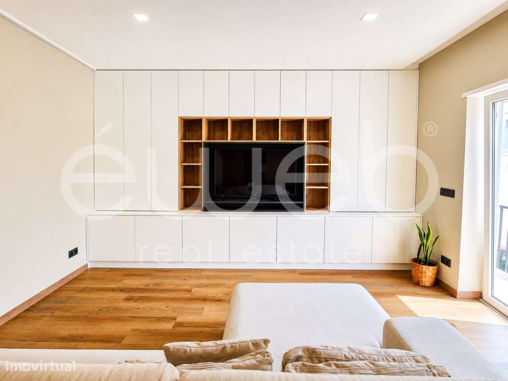 Apartamento T3 Totalmente Remodelado , Algodeia, Setúbal-5