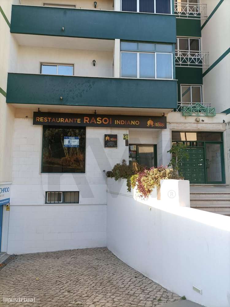 VENDA | ESPAÇO COMERCIAL COM ARRECADAÇÃO – CENTRO DE ALVERCA-36
