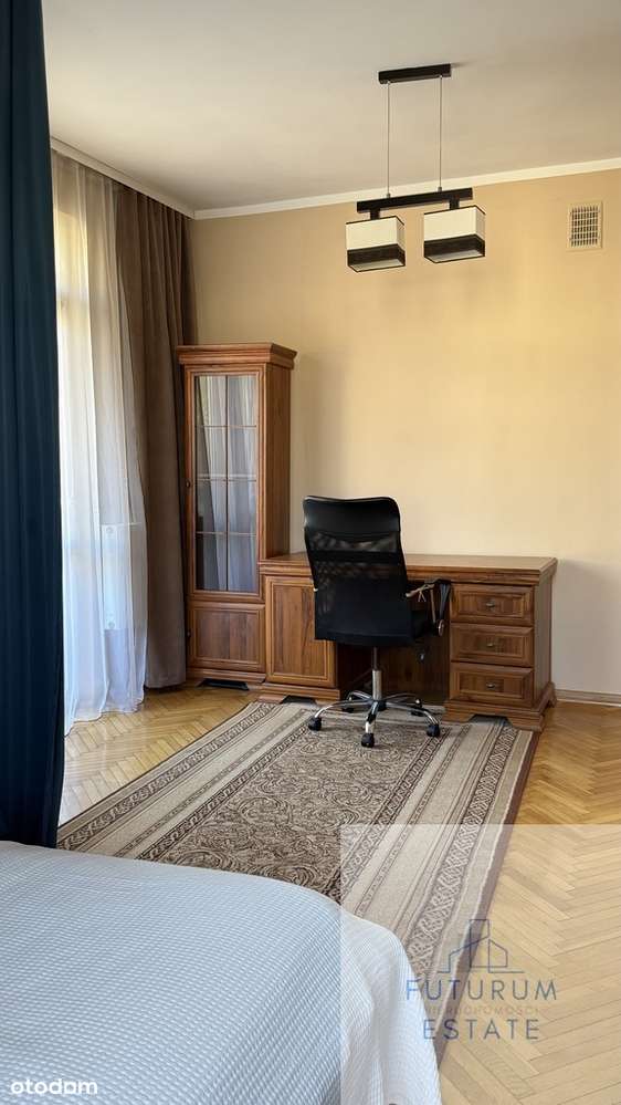 Mieszkanie w kamienicy w samym centrum-8