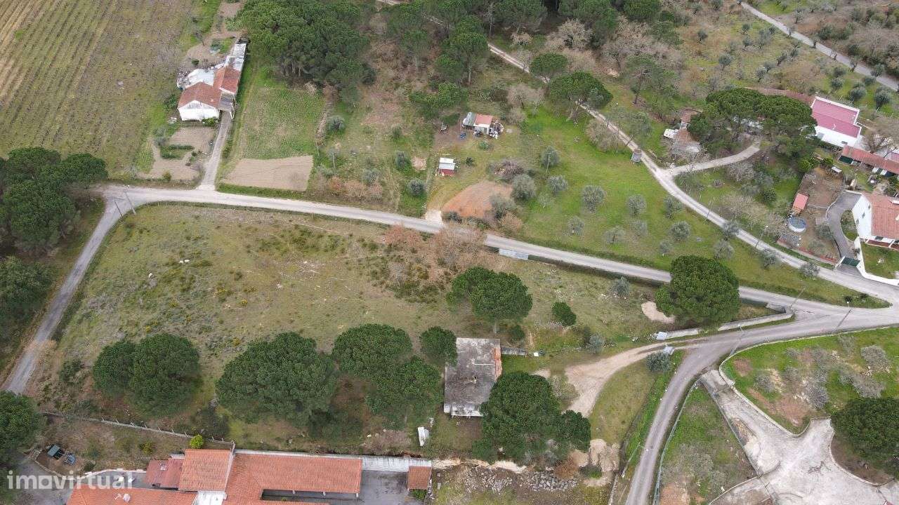 Moradia T1 localizada em Vale Travesso, Ourém! - Grande imagem: 4/11