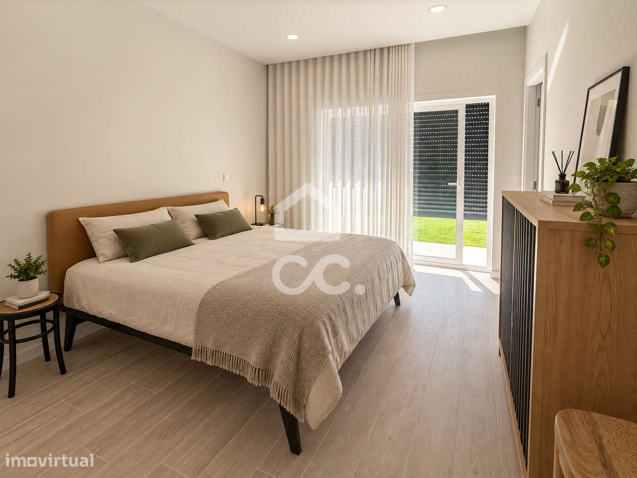 Moradia térrea moderna com piscina e excelentes áreas-14