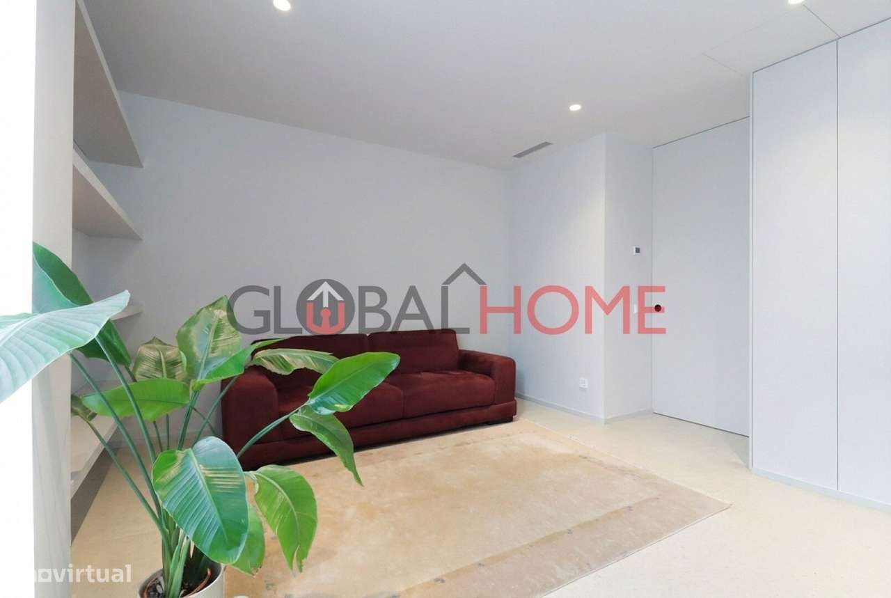 Moradia T5 com piscina na Quinta das Luzes-44