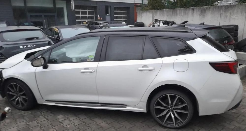 Toyota Corolla Seria E21 (2019-) 1.8 Hybrid GR Sport 2023