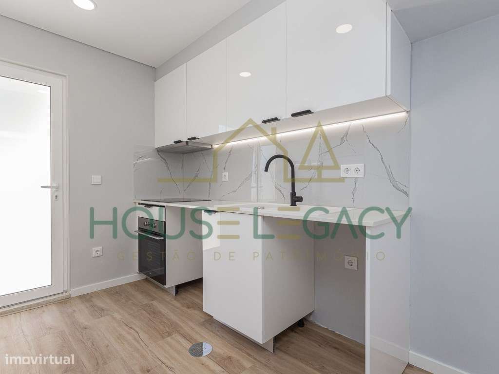 Apartamento T2 - Custóias-4