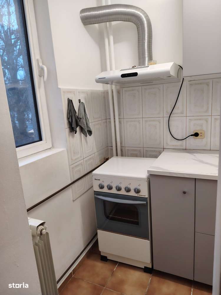 Drumul Taberei  Garsoniera 31 mp  Bd 1 Mai  colt cu Str Sibiu - Imagine principală: 5/10