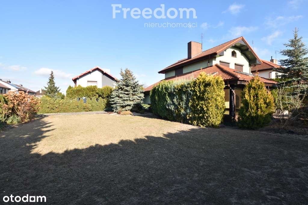 Duży dom 300 m2/3 mieszkania/pod najem/ogród/garaż - Pełny obrazek: 3/20