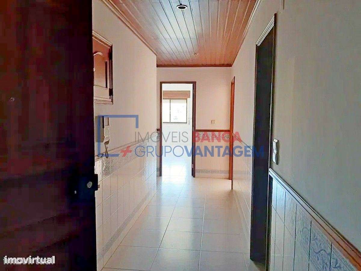 T1 em Queluz Belas - Grande imagem: 4/13