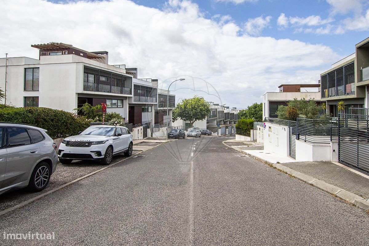 Moradia T4 para venda-40