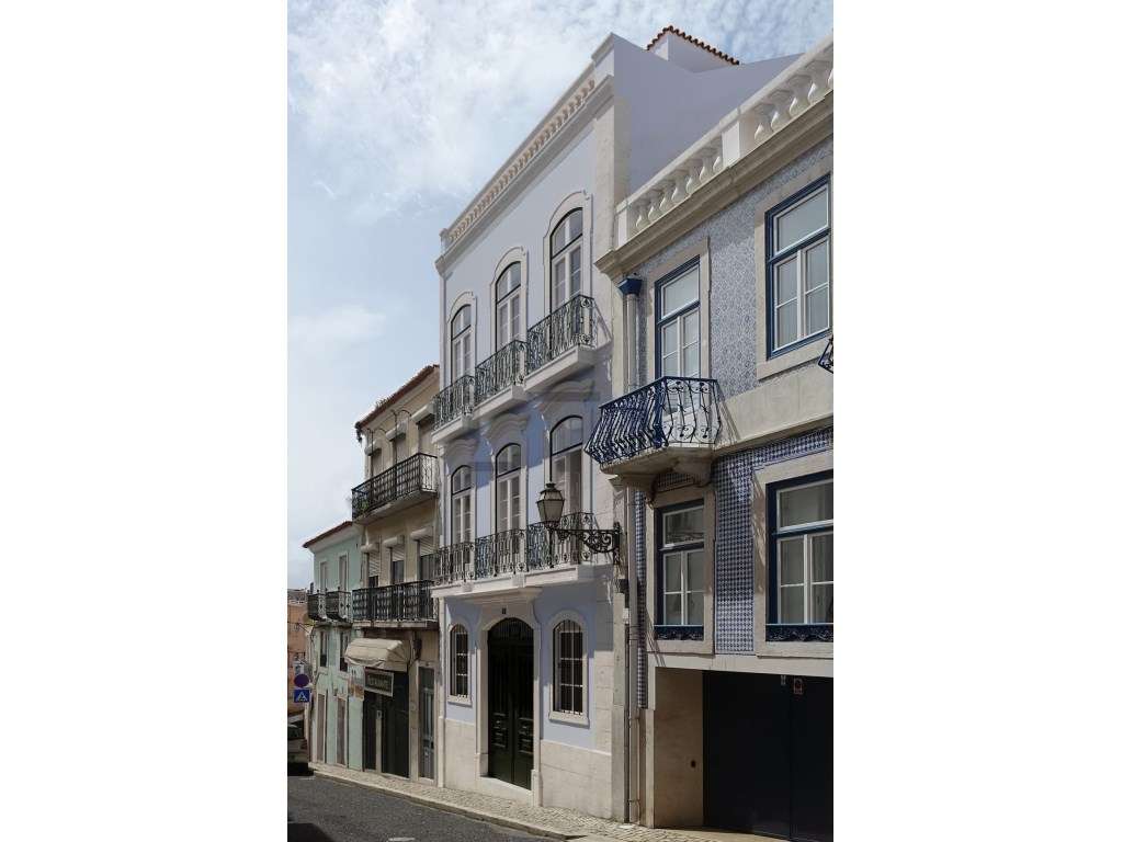 Charmoso Apartamento T1 em Prédio com Pátio e Piscina Comum, para V... - Grande imagem: 5/16