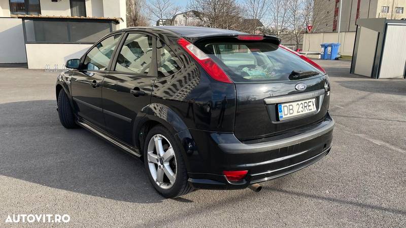 Ford Focus - 5