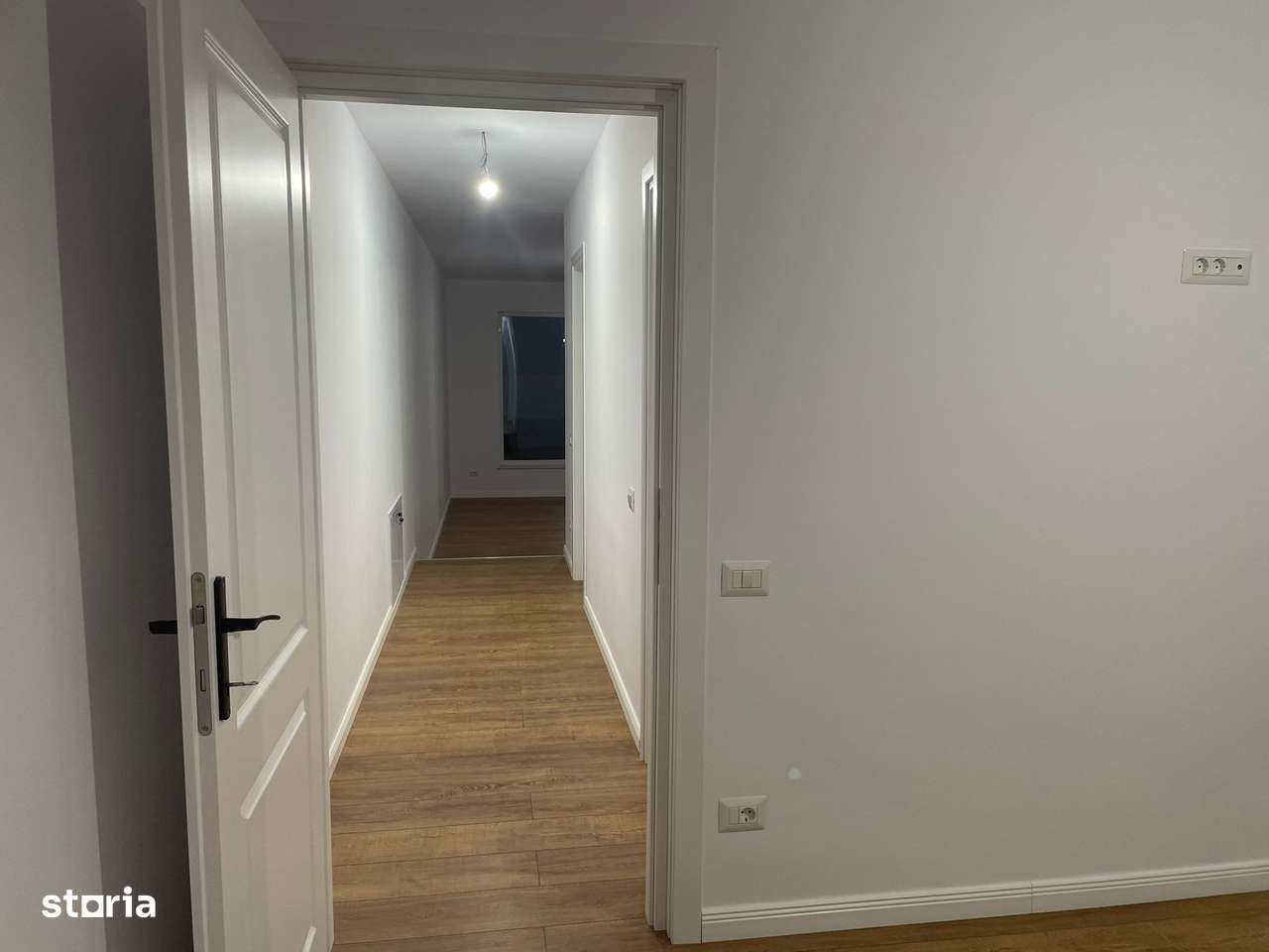 Ipotesti-De vanzare casa single la cheie, pret 101.000Euro - Imagine principală: 5/17