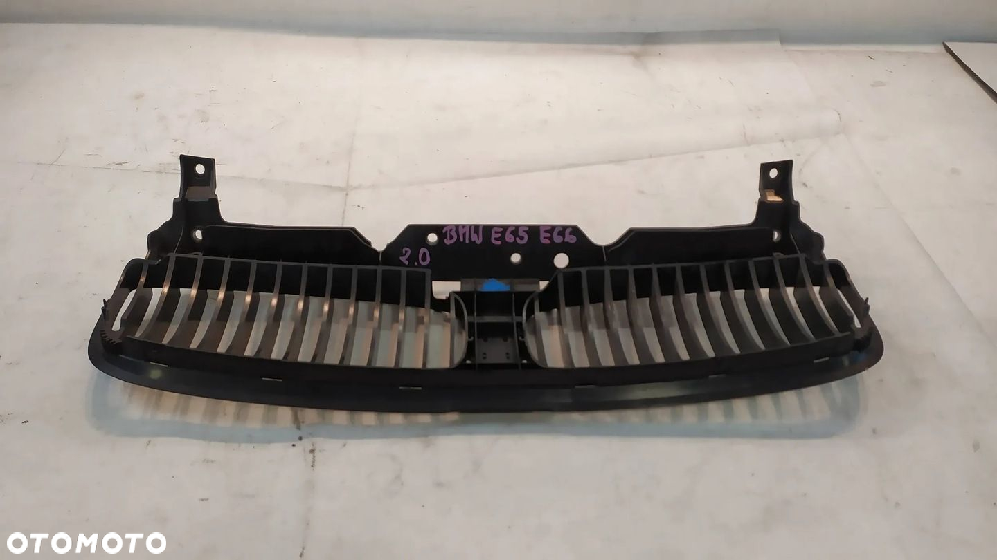 NERKI GRILL ATRAPA CHŁODNICY BMW E65 E66 - 7