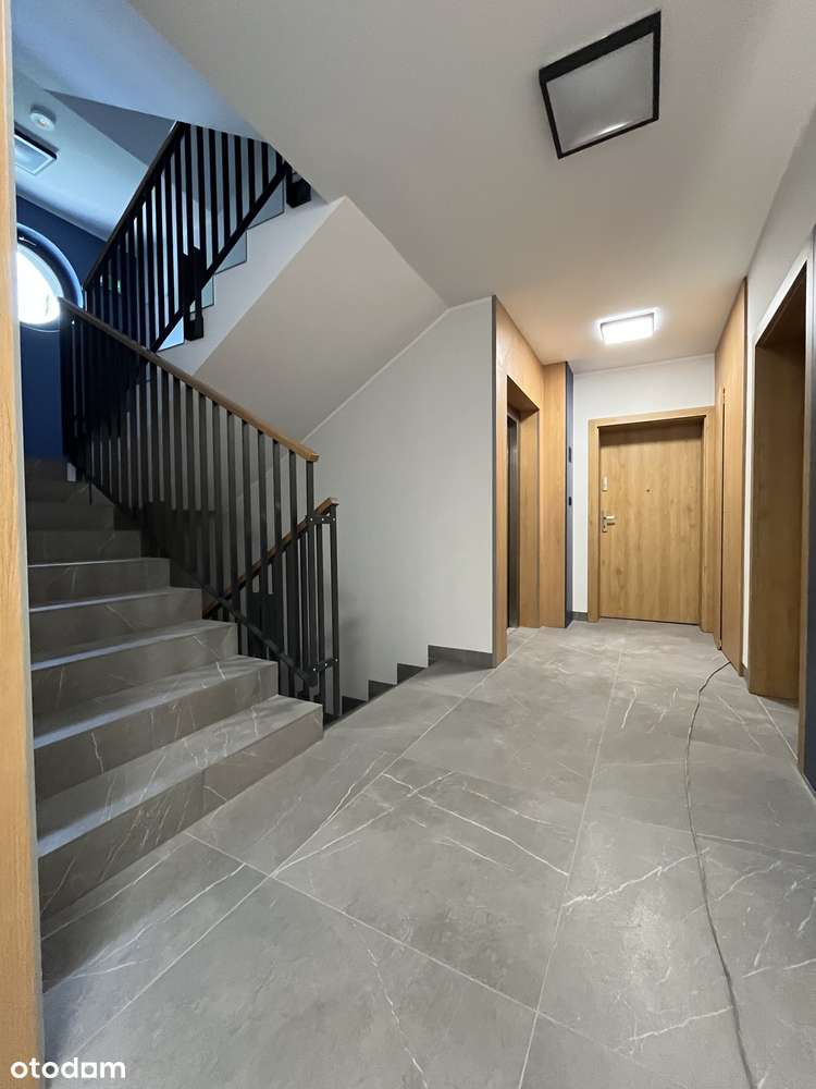 GOTOWE DO ODBIORU! Ustawne! KAMERALNY BUDYNEK! Tuż obok PARK!-8