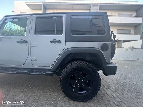 Jeep Wrangler - 19