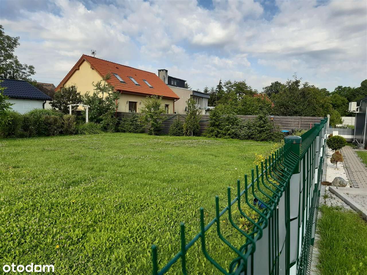 Suchy Dwór - pięknie zagospodarowana działka z pozwoleniem na budowę-7