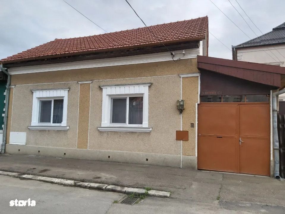 Casa de inchiriat in Oradea zona Velenta