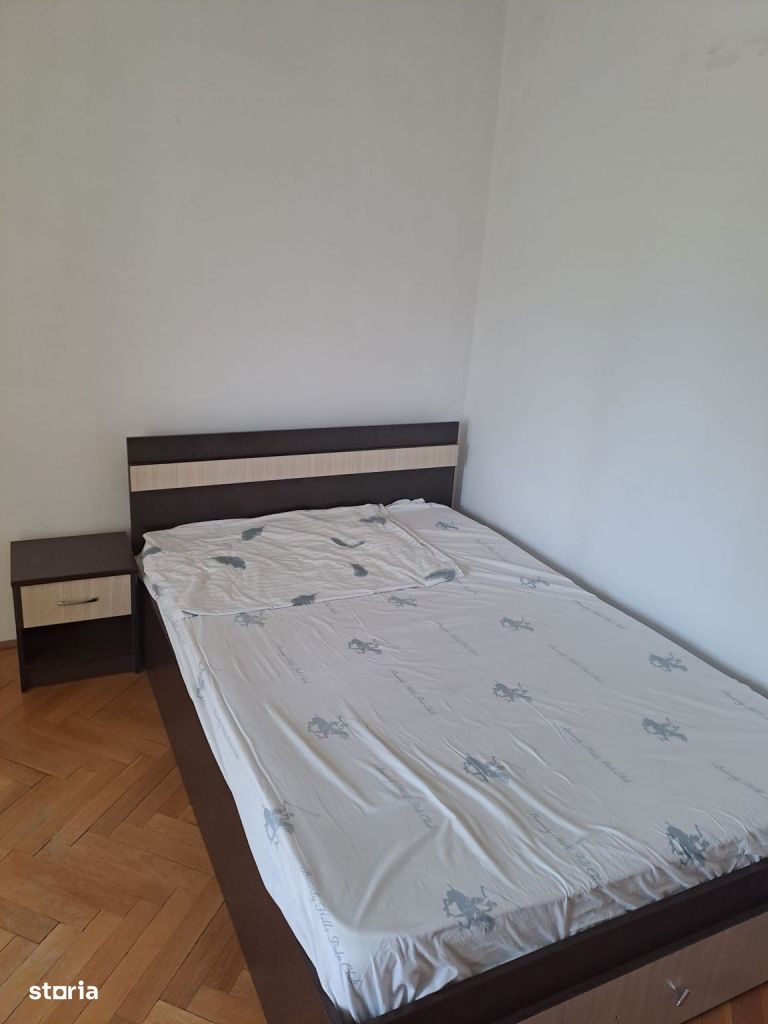 AP. 3 CAMERE, METROU 10 MIN, CENTRALA PROPRIE, BUCATARIE INCHISA,LIBER