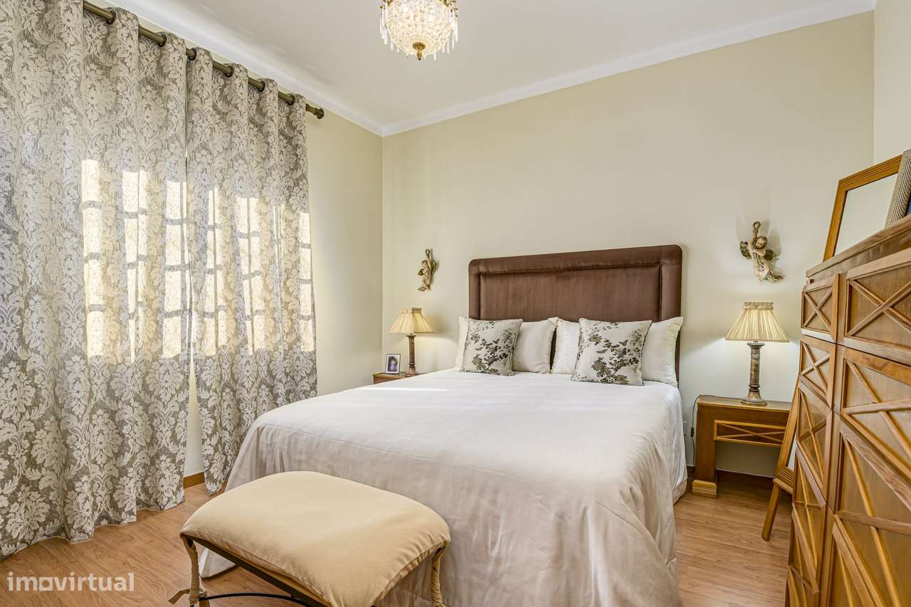 Moradia T2+1, c/ Garagem, Bairro do Areias – Montijo-36