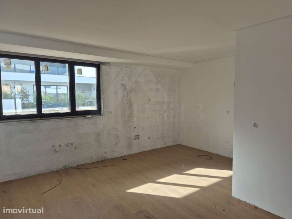 Moradia T3 de Arquitetura Moderna, com piscina - Correlhã, Ponte de...-13